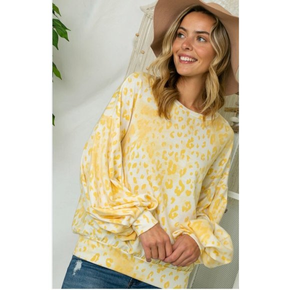 NWT E. Luna All Over Cheetah Print Puff Sleeve Top Size Medium - Picture 1 of 10